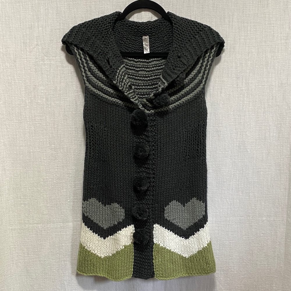 Hooded Sweater Vest